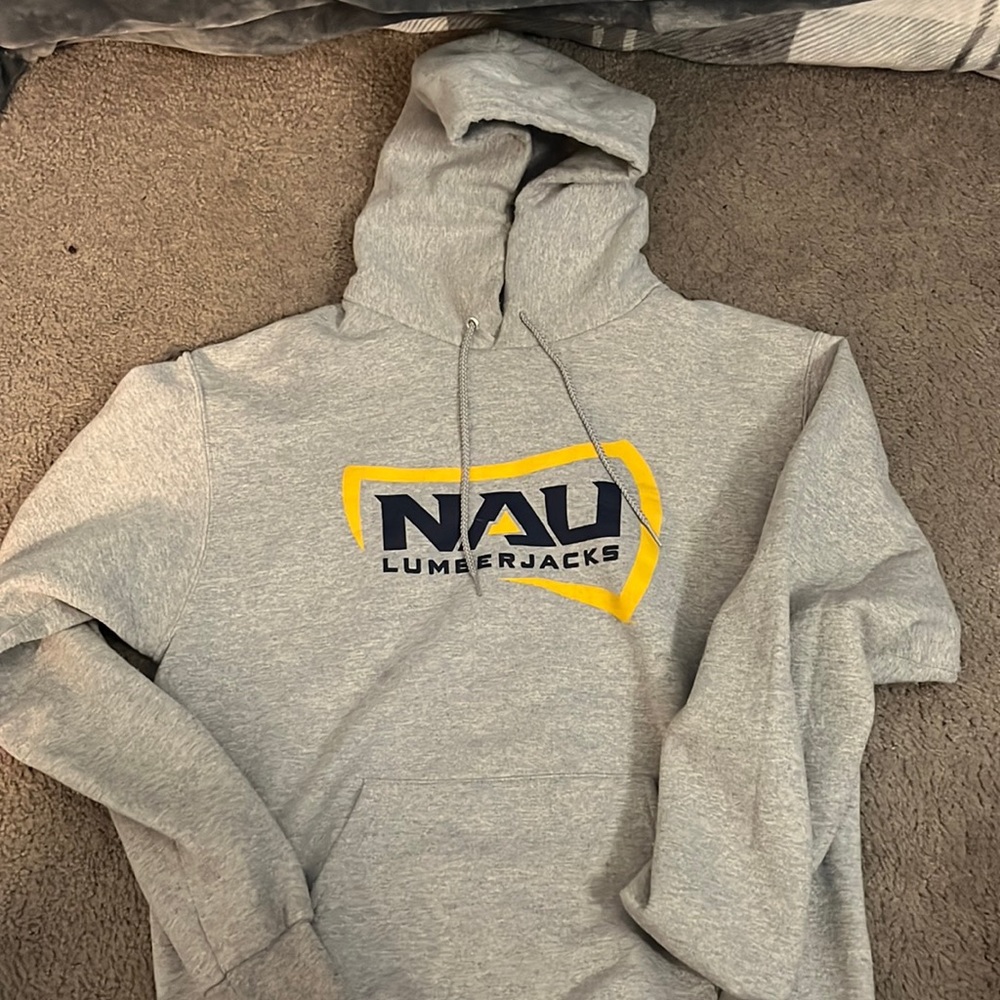 nau hoodie